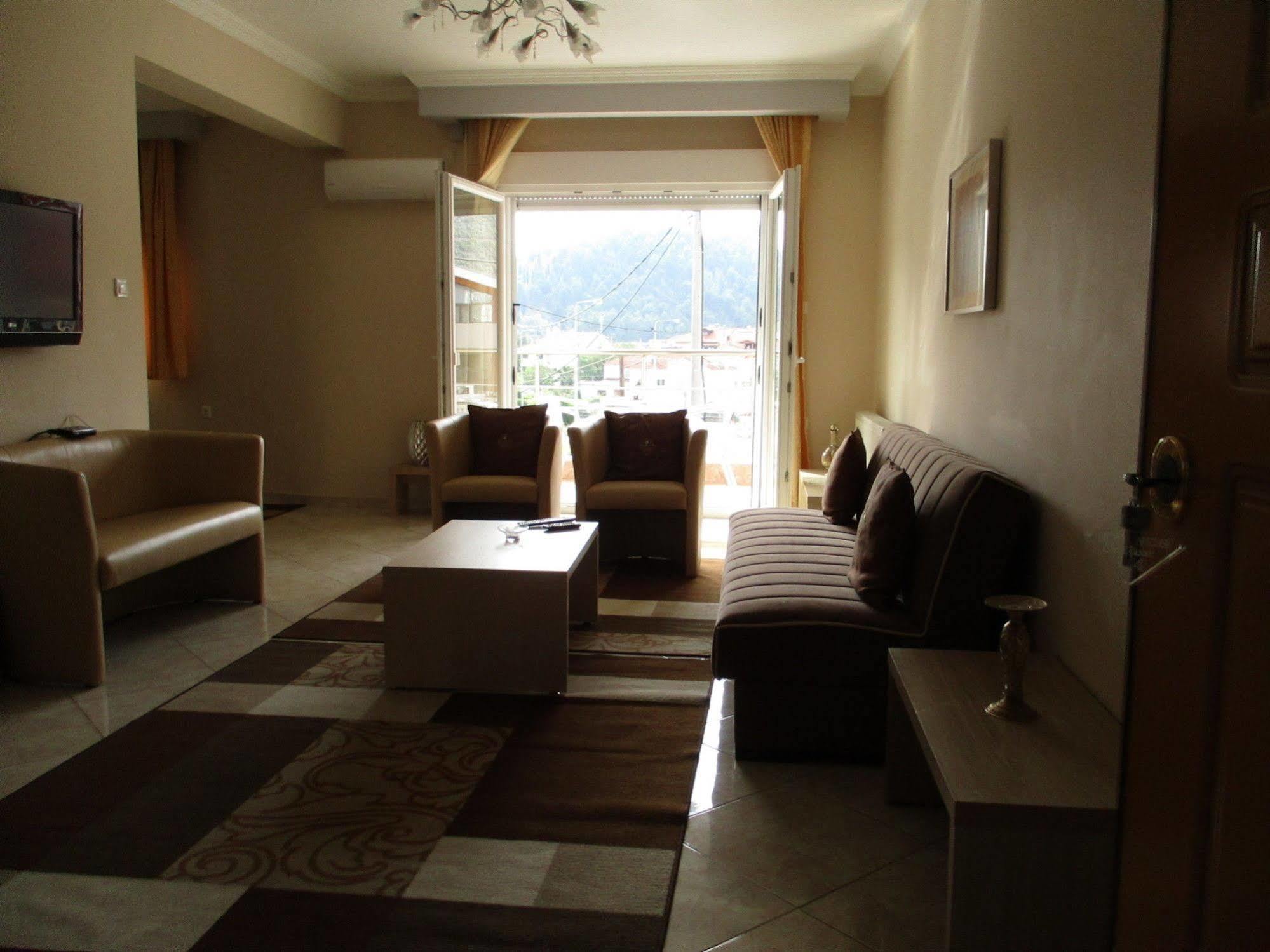 Kyknos De Luxe Suites & Rooms Kastoria Exterior photo